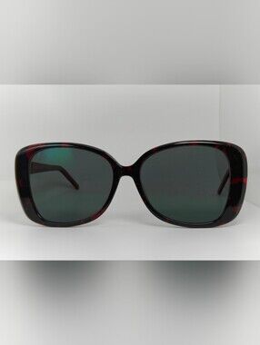 Marilyn. Oversized Women's Frame in Black and Red Tortoise.